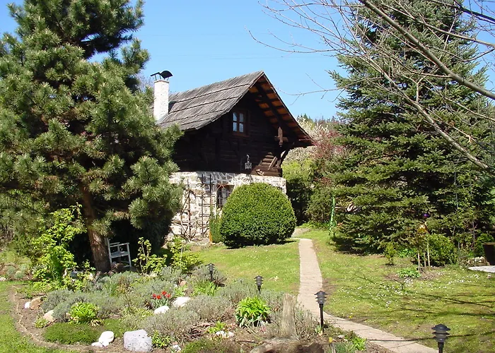 斯特鲁斯尼霍夫兰德豪斯旅馆 招待所 Pörtschach am Wörthersee