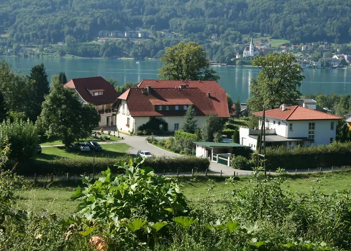斯特鲁斯尼霍夫兰德豪斯旅馆 3* Pörtschach am Wörthersee